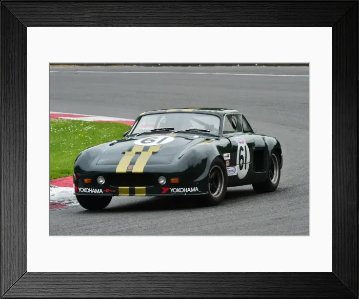 Framed Print : CM2 7811 Jon Jeffery, John Broadley, Davarian Mk 1 Framed Print : CM2 7811 Jon Jeffery, John Broadley, Davarian Mk 1