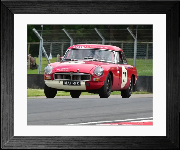 Framed Print : CM2 8149 John Sandilands, MG B Roadster Framed Print : CM2 8149 John Sandilands, MG B Roadster