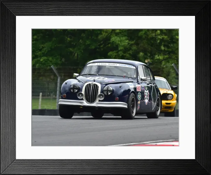 Framed Print : CM2 8275 Derek Pearce, Jaguar MkII Framed Print : CM2 8275 Derek Pearce, Jaguar MkII