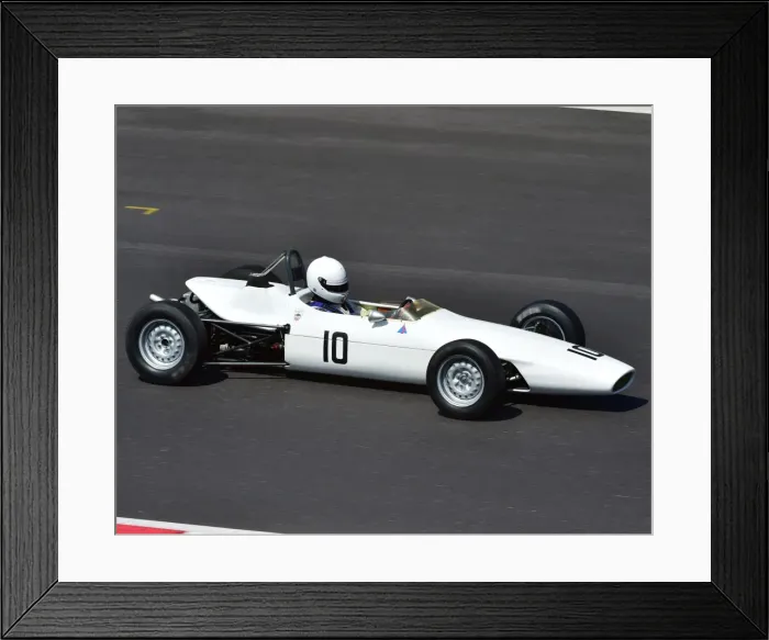 Framed Print : CM2 3946 James Hadfield, Titan Mk4