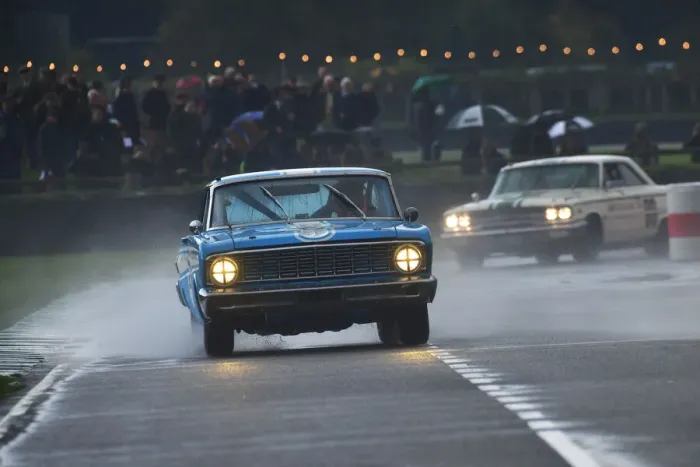 Rights Managed : CJ10 0268 Karun Chandhok, Jason Minshaw, Ford Falcon Sprint Rights Managed : CJ10 0268 Karun Chandhok, Jason Minshaw, Ford Falcon Sprint