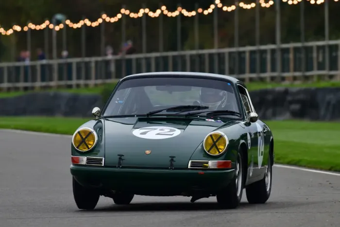 Rights Managed : CJ10 0859 James Cottingham, Porsche 911 Rights Managed : CJ10 0859 James Cottingham, Porsche 911