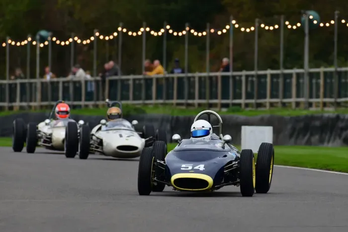 Rights Managed : CJ10 1070 Peter de la Roche, Lola Mk3