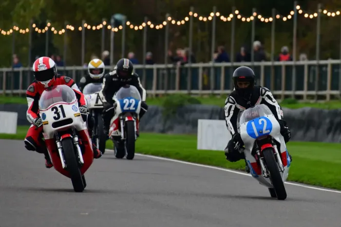 Rights Managed : CJ10 1103 Ian Bain, Yamaha TZ350G, Richard Wilson, Triumph Trident