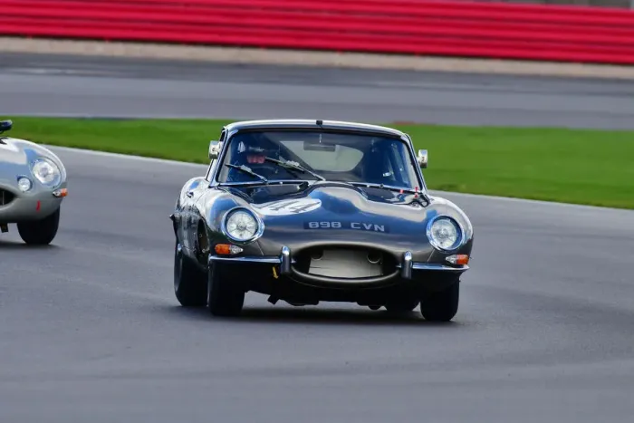 Framed Print : CJ10 1737 Paul Pochciol, George Pochciol, Jaguar E-Type Framed Print : CJ10 1737 Paul Pochciol, George Pochciol, Jaguar E-Type