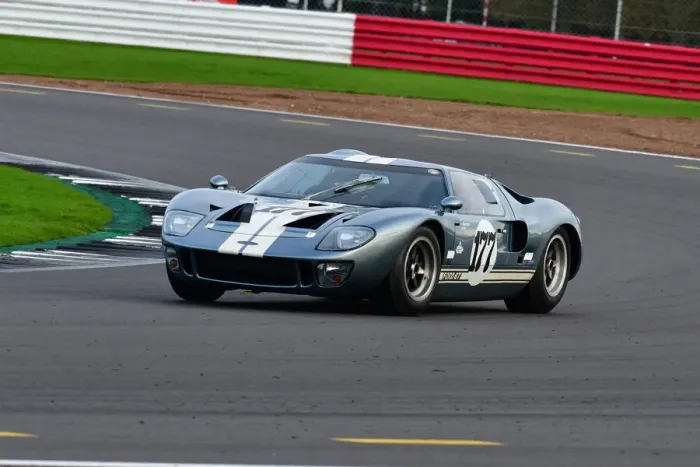 Framed Print : CJ10 2131 Bernado Hartogs, Ford GT40 Framed Print : CJ10 2131 Bernado Hartogs, Ford GT40