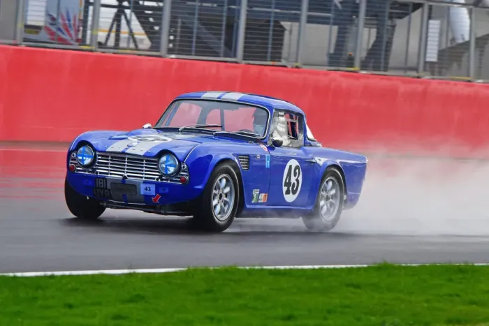 Framed Print : CJ10 3065 Geraint Owen, Triumph TR4 Framed Print : CJ10 3065 Geraint Owen, Triumph TR4