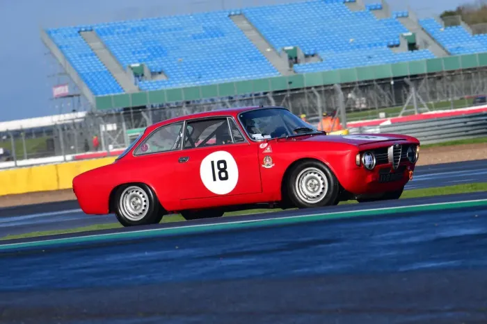 Framed Print : CJ10 3117 Timothy Dutton, Alfa Romeo GT Sprint