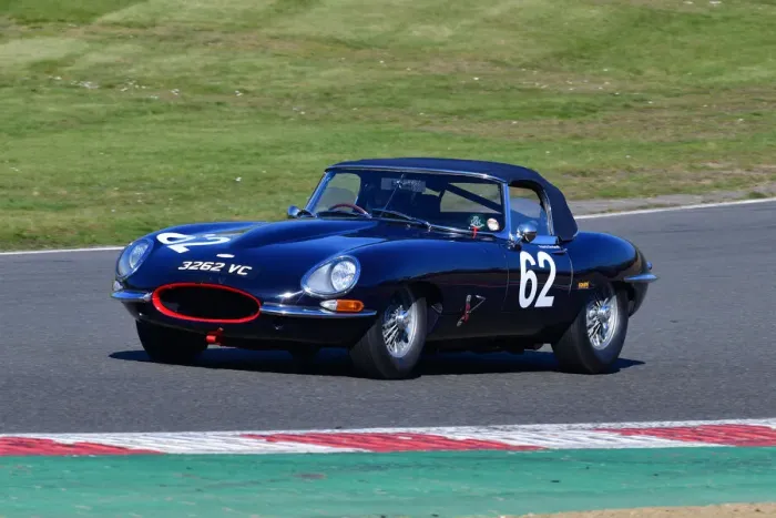 Framed Print : CJ10 3568 Roberto Giordanelli, Jaguar E-Type DHC Framed Print : CJ10 3568 Roberto Giordanelli, Jaguar E-Type DHC