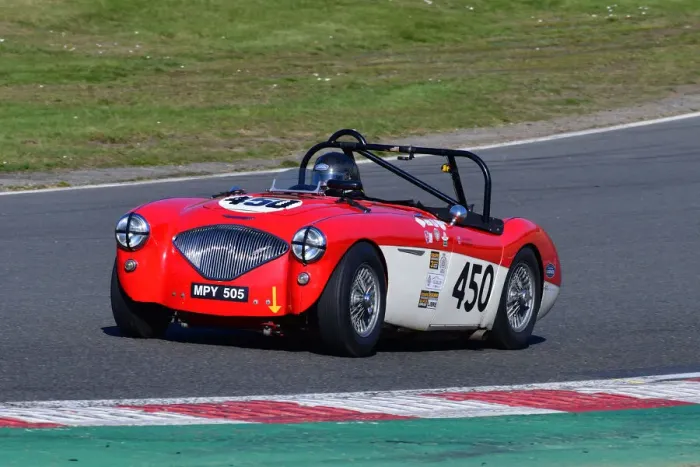 Framed Print : CJ10 3570 Paul Mortimer, Austin Healey 100 Framed Print : CJ10 3570 Paul Mortimer, Austin Healey 100