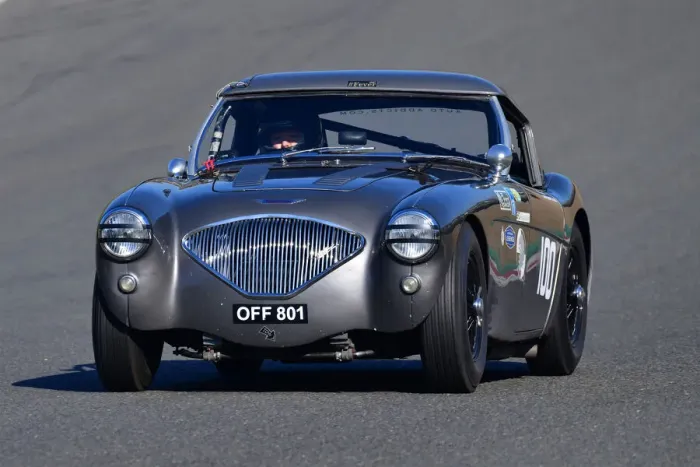 Framed Print : CJ10 3662 Mike Thorne, Sarah Bennett-Baggs, Austin Healey 100M Framed Print : CJ10 3662 Mike Thorne, Sarah Bennett-Baggs, Austin Healey 100M