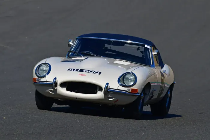 Framed Print : CJ10 3962 Nick Maton, Jack Tetley, Jaguar E-Type Framed Print : CJ10 3962 Nick Maton, Jack Tetley, Jaguar E-Type