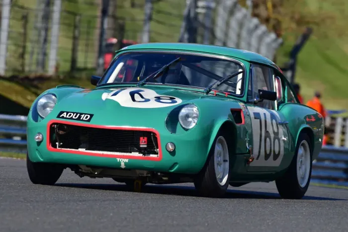 Framed Print : CJ10 4020 Ian Calderwood, Lewis Calderwood, Triumph GT6 Mk1 Framed Print : CJ10 4020 Ian Calderwood, Lewis Calderwood, Triumph GT6 Mk1