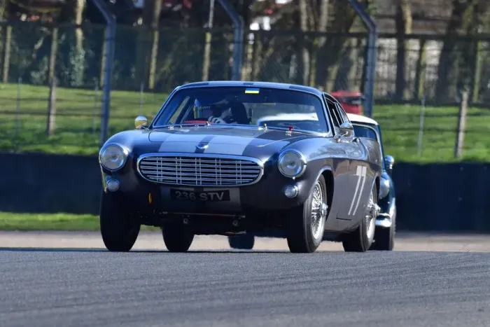 Framed Print : CJ10 4135 John Pearson, Volvo P1800 Framed Print : CJ10 4135 John Pearson, Volvo P1800