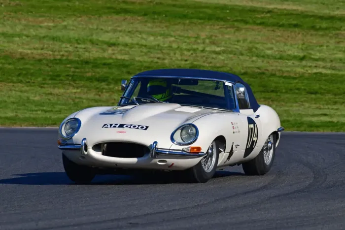 Framed Print : CJ10 4182 Nick Maton, Jack Tetley, Jaguar E-Type