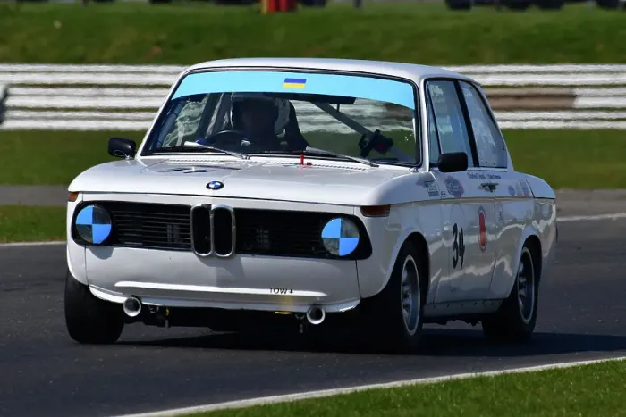Framed Print : CJ10 4978 Charles Tippet, Claire Norman, BMW 2002ti