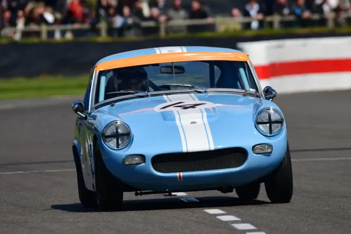 Rights Managed : CJ10 5544 Jon McDonald, Ashley Works GT Rights Managed : CJ10 5544 Jon McDonald, Ashley Works GT