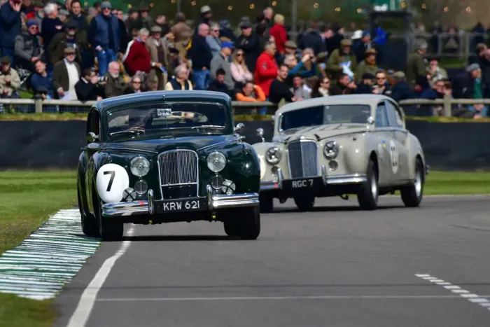 Rights Managed : CJ10 5593 Rowan Atkinson, Jaguar MKVII, Graham Love, Jaguar MKVII Rights Managed : CJ10 5593 Rowan Atkinson, Jaguar MKVII, Graham Love, Jaguar MKVII