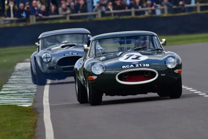Rights Managed : CJ10 5749 Gaye Vincent, Gordon Shedden, Jaguar E-Type semi-lightweight Rights Managed : CJ10 5749 Gaye Vincent, Gordon Shedden, Jaguar E-Type semi-lightweight