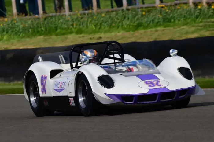 Rights Managed : CJ10 5836 Rob Hall, McLaren Chevrolet M1A