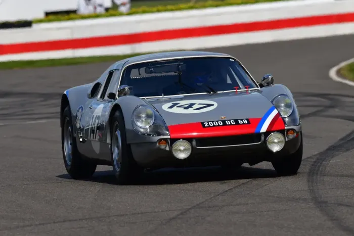 Rights Managed : CJ10 6823 Oliver Bryant, Andrew Smith, Porsche 904 Carrera GTS