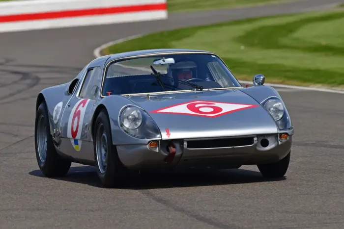 Rights Managed : CJ10 6827 Richard Attwood, Olivier Blanpain, Porsche 904 Carrera GTS