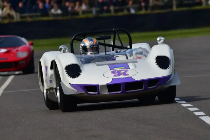 Rights Managed : CJ10 6981 Rob Hall, McLaren Chevrolet M1A Rights Managed : CJ10 6981 Rob Hall, McLaren Chevrolet M1A
