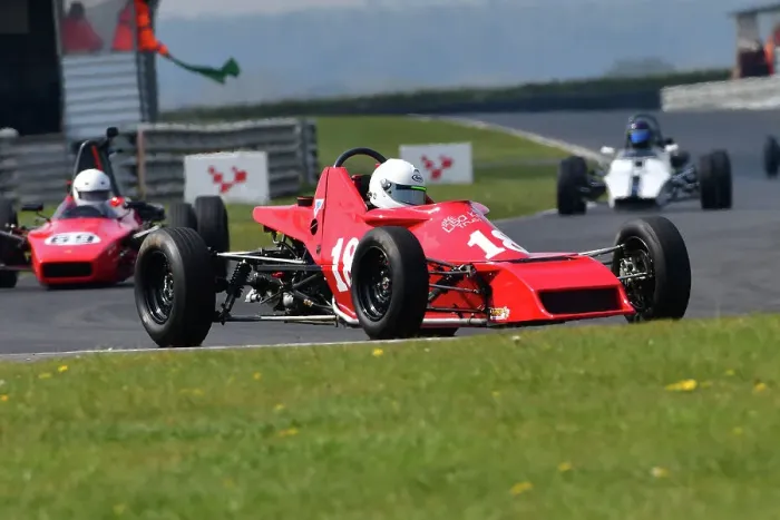 Framed Print : CJ10 8492 Ben Tinkler, Van Diemen RF80 Framed Print : CJ10 8492 Ben Tinkler, Van Diemen RF80