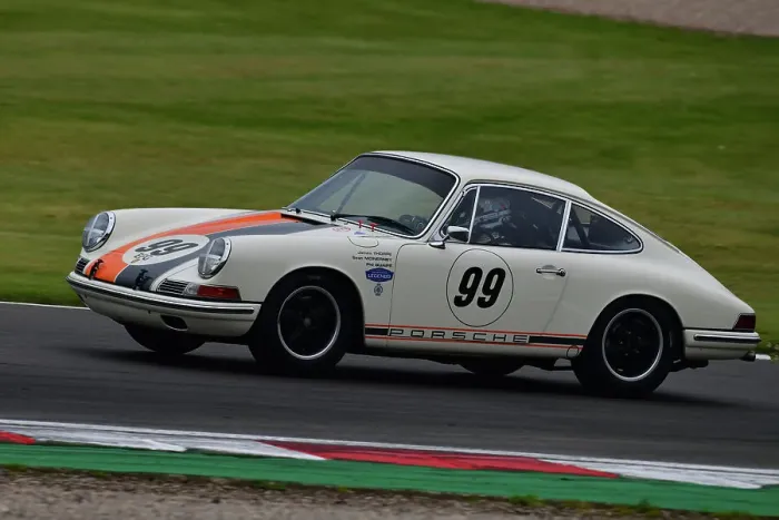 Framed Print : CJ10 9287 James Thorpe, Sean McInerney, Phil Quaife, Porsche 911 Framed Print : CJ10 9287 James Thorpe, Sean McInerney, Phil Quaife, Porsche 911