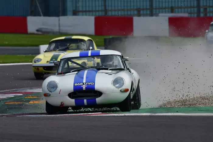 Framed Print : CJ10 9827 Daniel Reinhardt, Dominique Reinhardt, Jaguar E-Type semi-lightweight