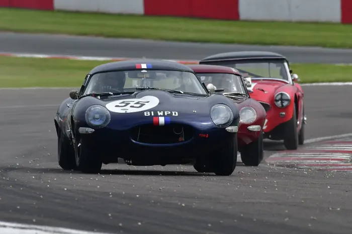 Framed Print : CJ10 9831 Martin Melling, Mark Burton, Jason Minshaw, Jaguar E-Type Low Drag