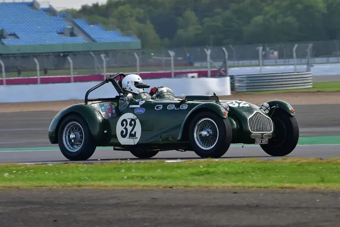 Framed Print : CJ11 0153 Tim Llewellyn, Allard J2 Framed Print : CJ11 0153 Tim Llewellyn, Allard J2