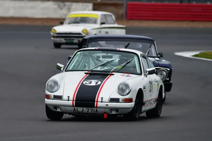 Framed Print : CJ11 0969 Andrew Walton, Porsche 911 Framed Print : CJ11 0969 Andrew Walton, Porsche 911