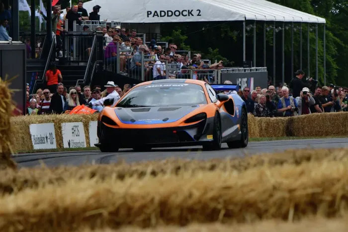 Rights Managed : CJ11 3468 Rob Bell, McLaren Artura GT4 Rights Managed : CJ11 3468 Rob Bell, McLaren Artura GT4