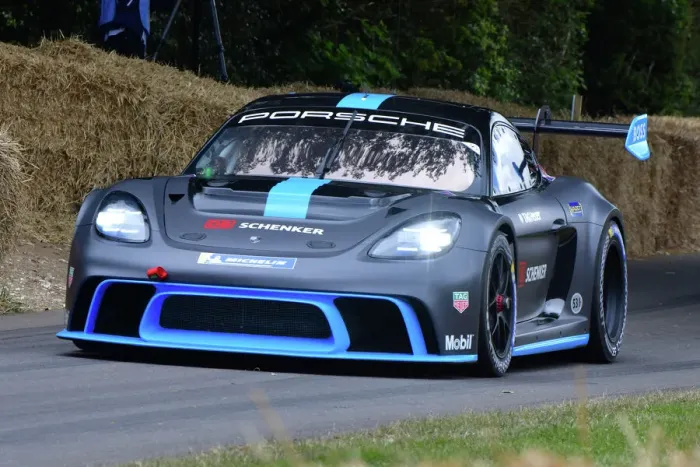 Rights Managed : CJ11 3529 Porsche 718 Cayman GT4 ePerformance Rights Managed : CJ11 3529 Porsche 718 Cayman GT4 ePerformance