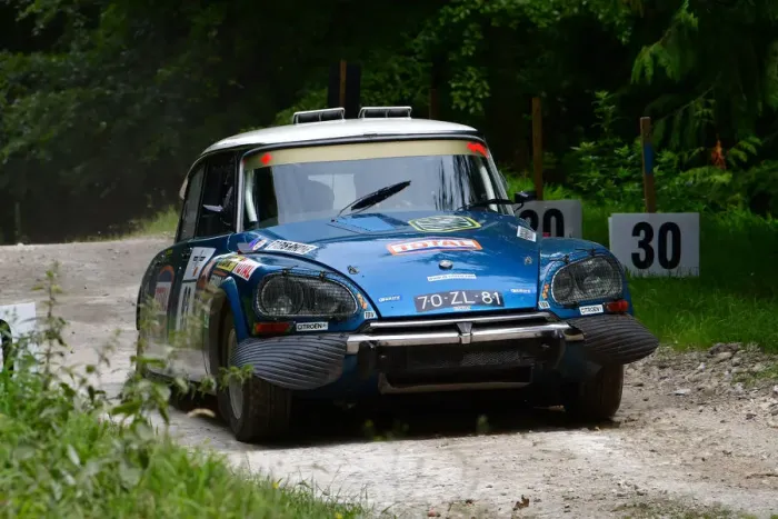Rights Managed : CJ11 3731 Harry Martens, Marcel Schoneveld, Citroen DS 23 IE Rights Managed : CJ11 3731 Harry Martens, Marcel Schoneveld, Citroen DS 23 IE