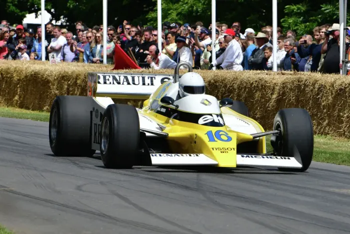 Rights Managed : CJ11 3942 Rene Arnoux, Renault RS10