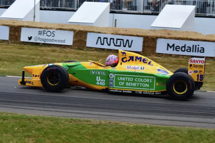 Rights Managed : CJ11 5111 Lorina McLaughlin, Benetton-Ford B192 Rights Managed : CJ11 5111 Lorina McLaughlin, Benetton-Ford B192