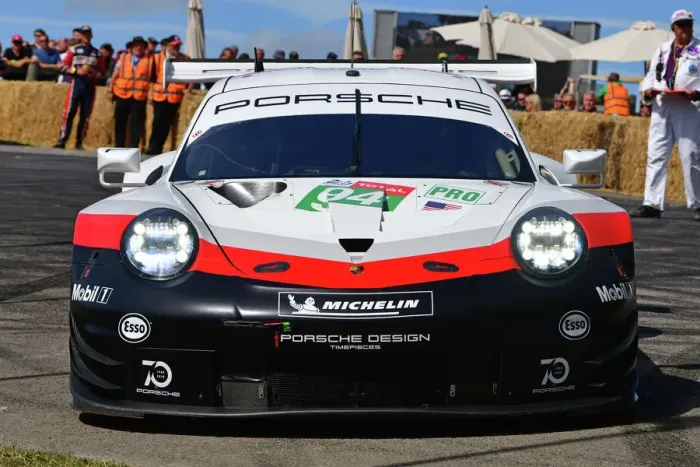 Rights Managed : CJ11 5354 Christian Glaesel, Porsche 911 RSR Rights Managed : CJ11 5354 Christian Glaesel, Porsche 911 RSR