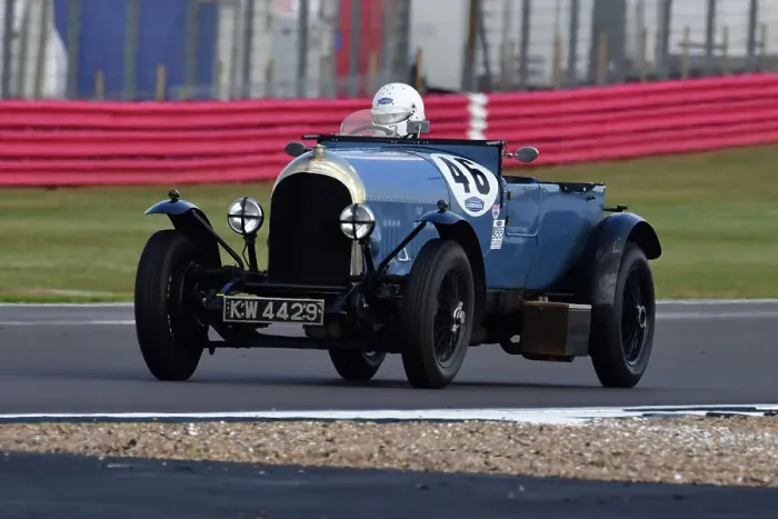 Framed Print : CJ11 8460 William Elbourn Jnr, Duncan Wiltshire, Bentley 3 litre