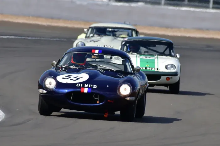 Framed Print : CJ11 9047 Martin Melling, Jason Minshaw, Jaguar E-Type Framed Print : CJ11 9047 Martin Melling, Jason Minshaw, Jaguar E-Type