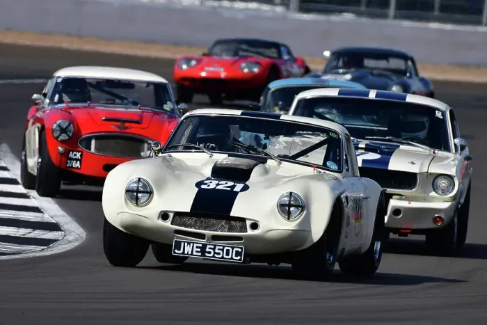 Framed Print : CJ11 9067 Graeme Langford, TVR Griffith Framed Print : CJ11 9067 Graeme Langford, TVR Griffith