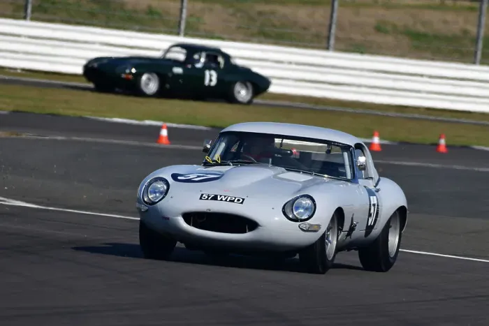 Framed Print : CJ11 9186 Jonathan Mitchell, Jaguar E-Type Framed Print : CJ11 9186 Jonathan Mitchell, Jaguar E-Type