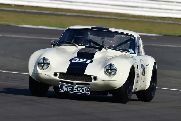 Framed Print : CJ11 9202 Graeme Langford, TVR Griffith Framed Print : CJ11 9202 Graeme Langford, TVR Griffith