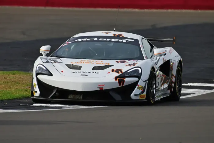 Framed Print : CJ12 0508 Danny Henry, McLaren 570S GT4 Framed Print : CJ12 0508 Danny Henry, McLaren 570S GT4