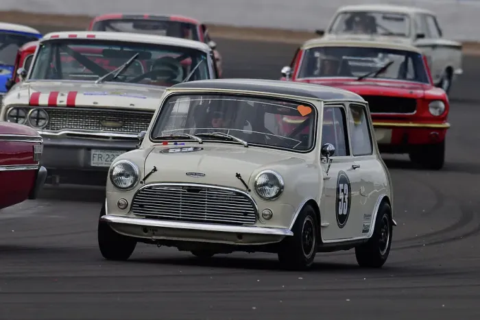 Framed Print : CJ12 0644 Phil Bullen-Brown, Austin Mini Cooper S Framed Print : CJ12 0644 Phil Bullen-Brown, Austin Mini Cooper S