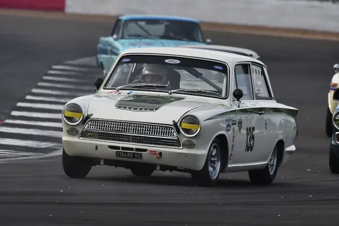 Framed Print : CJ12 0650 Peter Reynolds, Daniel Quintero, Ford Lotus Cortina