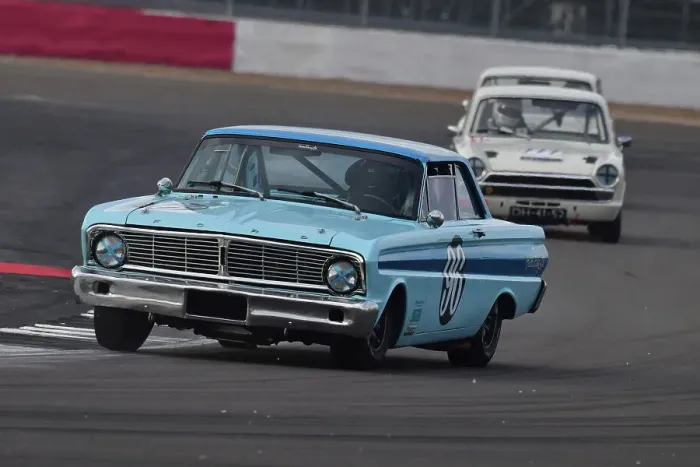 Framed Print : CJ12 0652 Tim Scott Andrews, Ford Falcon Framed Print : CJ12 0652 Tim Scott Andrews, Ford Falcon
