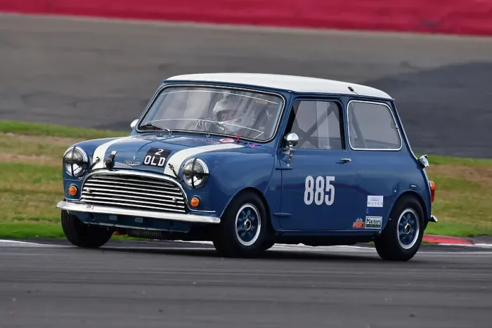Framed Print : CJ12 0662 Dominic Holland, Austin Mini Cooper S Framed Print : CJ12 0662 Dominic Holland, Austin Mini Cooper S