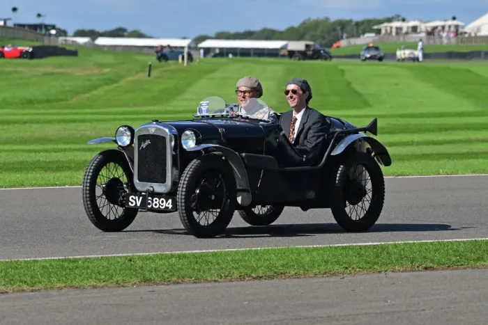 Rights Managed : CJ12 1017 Austin 7 SV 6894